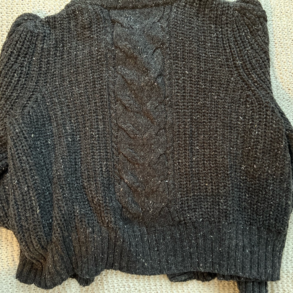 GAP Charcoal Gray Women's Cardigan Sweater Like New - Picture 4 of 4